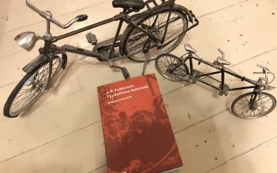 Arvio palkintoehdokkaana olevasta polkupyöräesseekirjasta